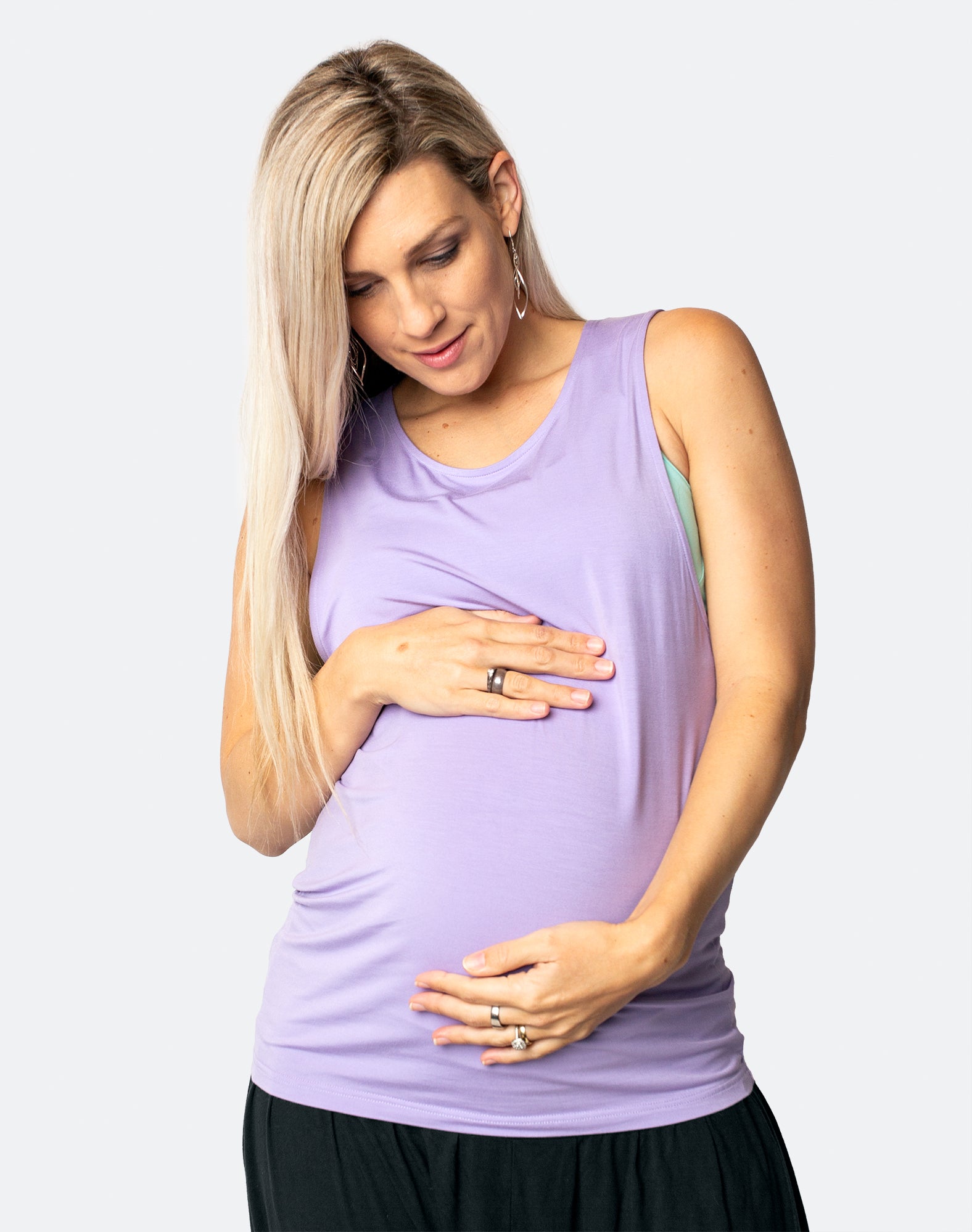 HEA Maternity - We have some exciting new consignments in size small  nursingwear! Like this Cadenshae Loose fit Tank Candy! . We help you save  money and look your best! . .